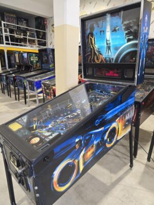 TRON LEGACY PRO STERN PINBALL FLIPPER (P2231)