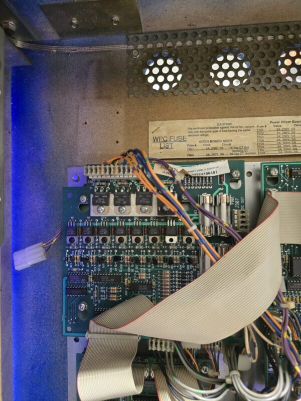 WHITE WATER WILLIAMS PINBALL FLIPPER (P2257)