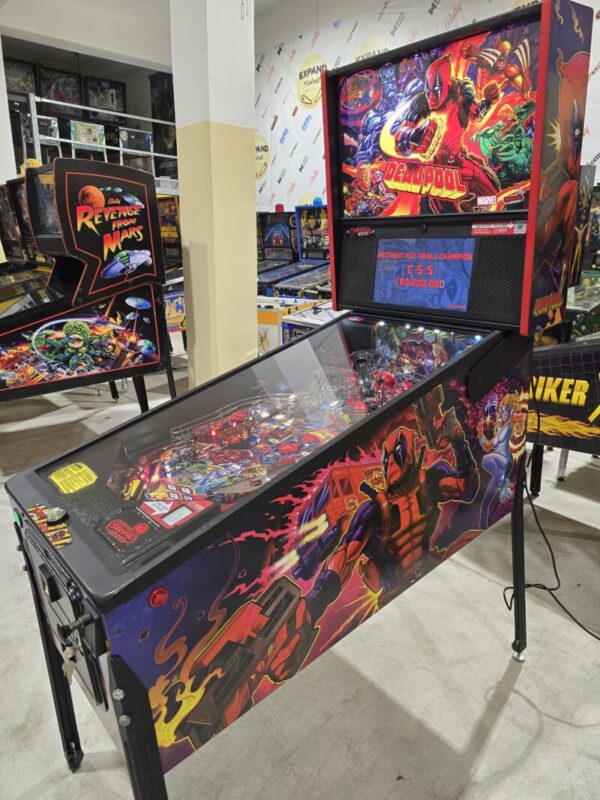 DEADPOOL STERN PINBALL FLIPPER (P2265)