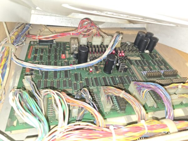 REVENGE FROM MARS BALLY PINBALL FLIPPER (P2272)